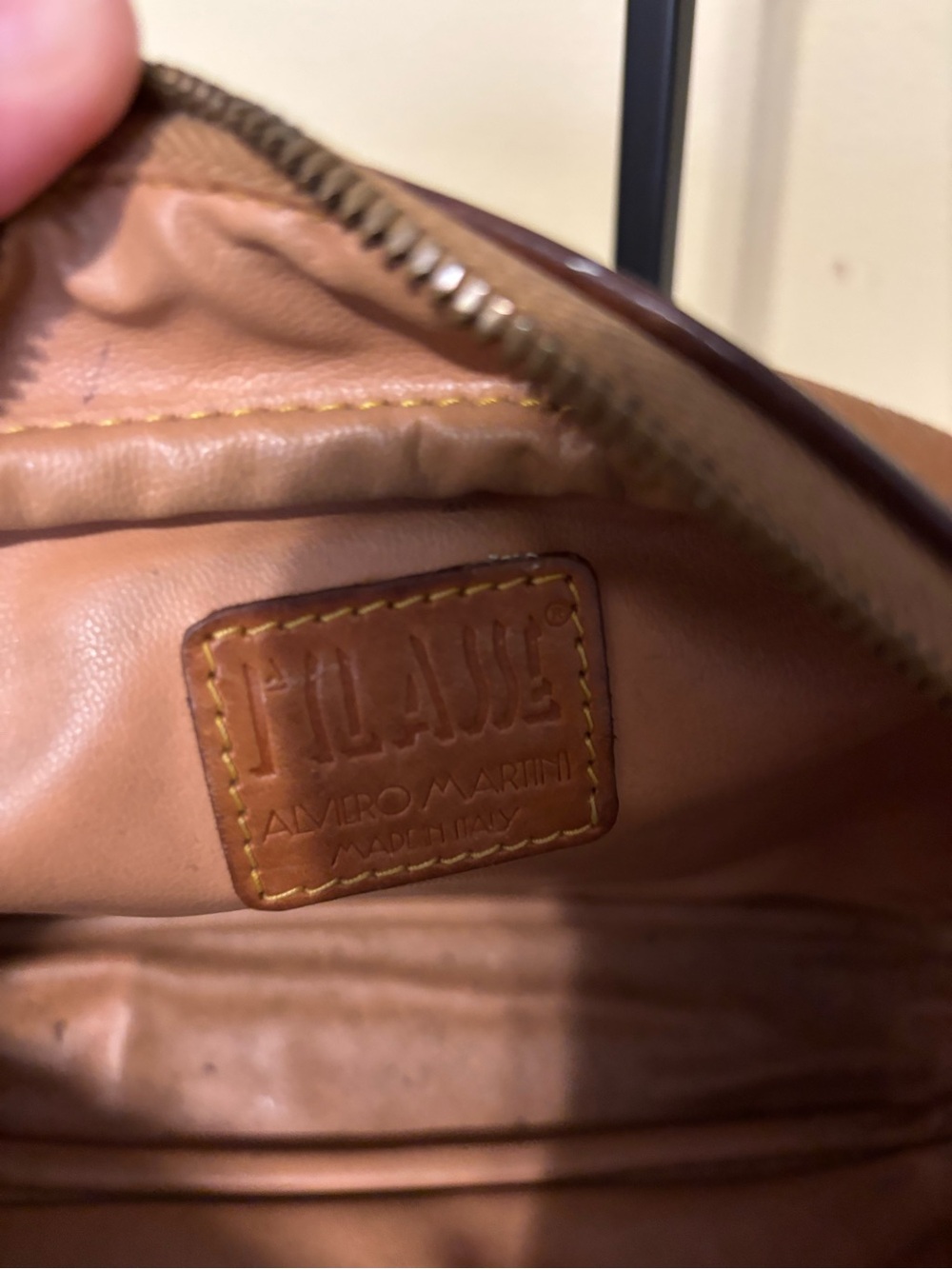 Alviero Martini Brown Shoulder Bag - Picture 7 of 8